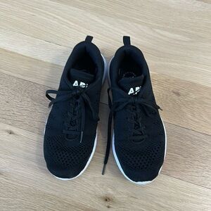 APL sneakers black mesh size 8.5